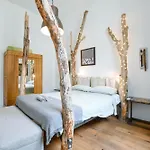 Amicasa Apartment *